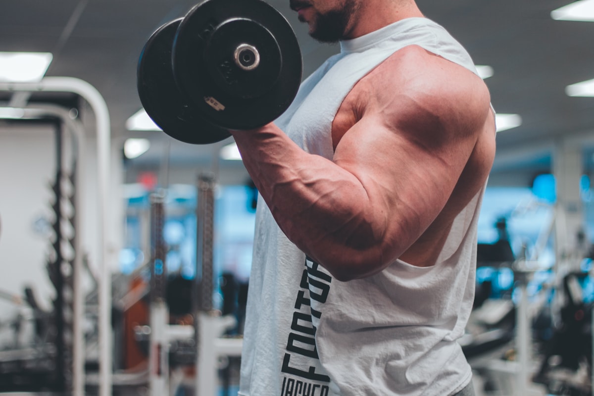 Natural supplements for men's vitality